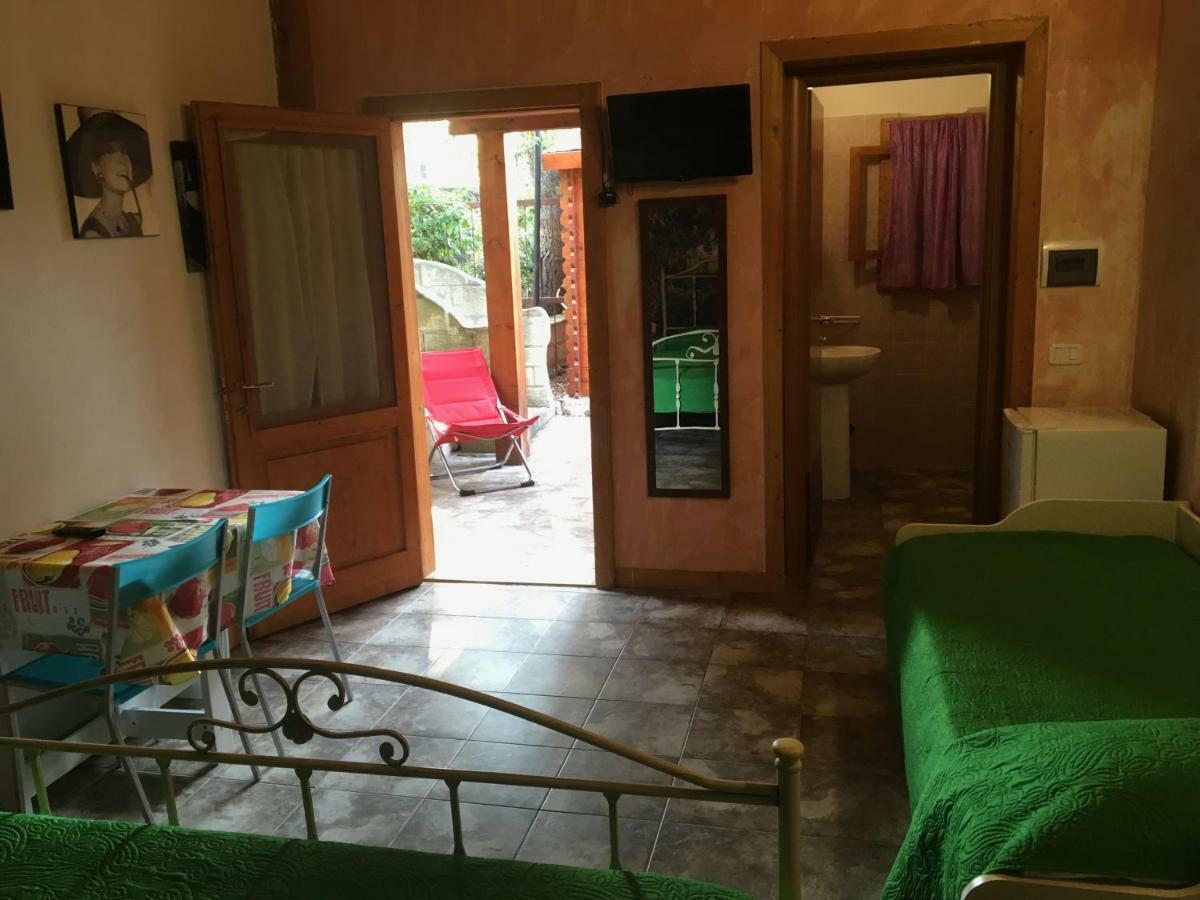 B&B Villa Carla เวียสเต ภายนอก รูปภาพ