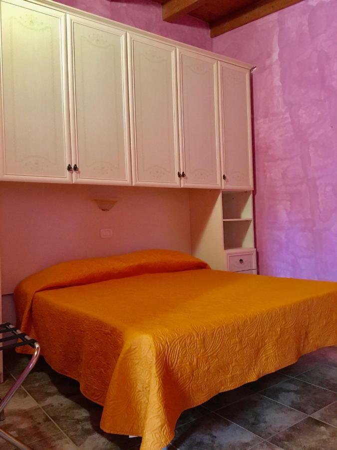 B&B Villa Carla เวียสเต ภายนอก รูปภาพ